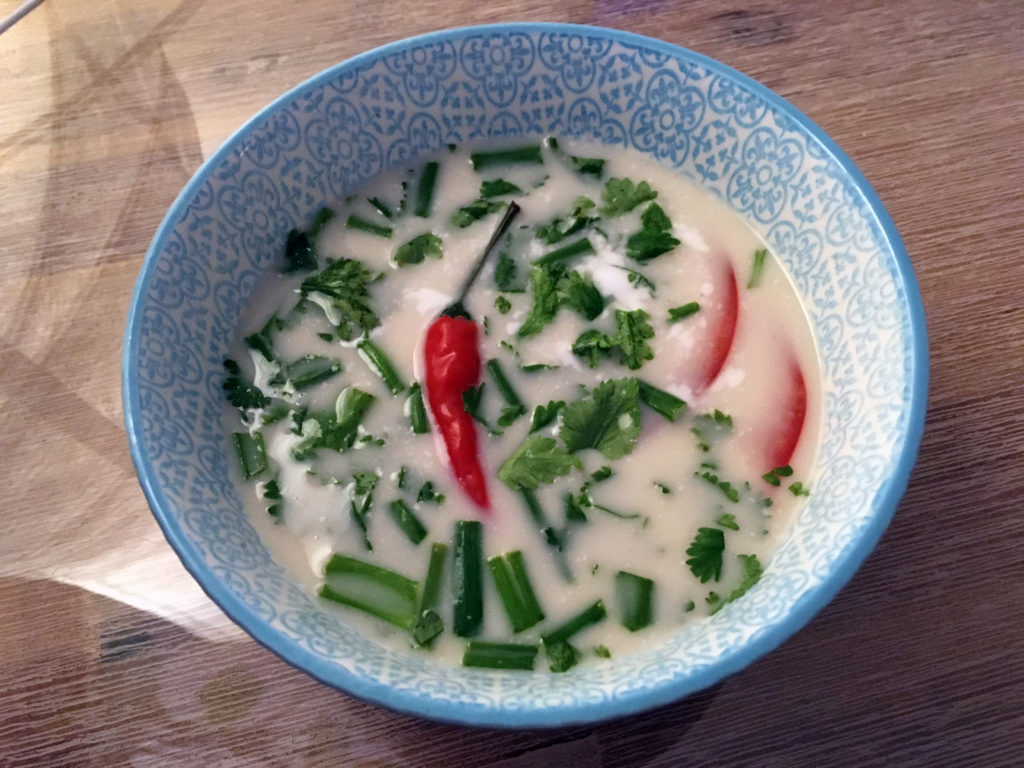 Tom Kha Gai Recipe (ต้มข่าไก่) – Authentic Thai Style